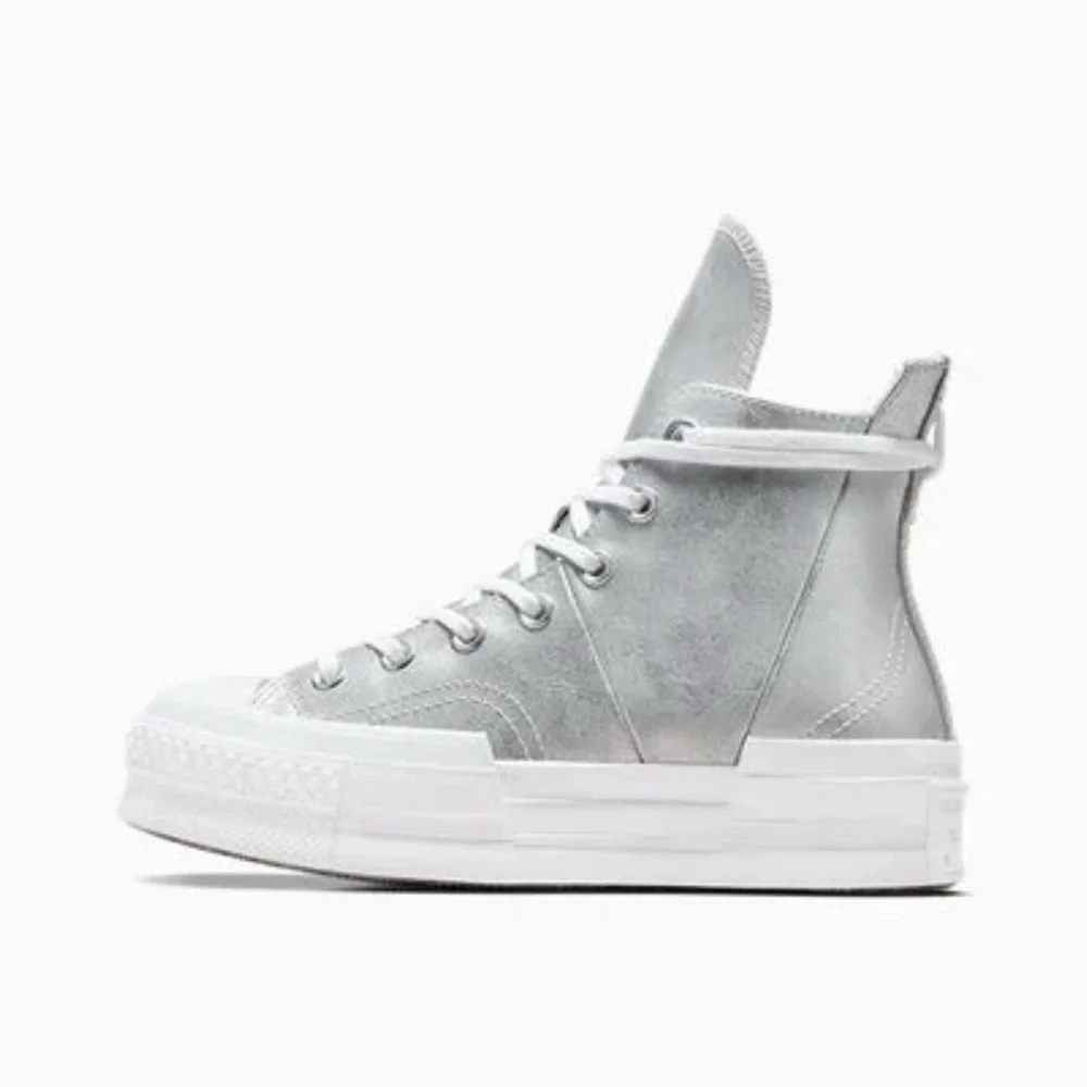 NWB! Converse Chuck 70 Plus “Silver Showstopper” High Tops - Size: 7
